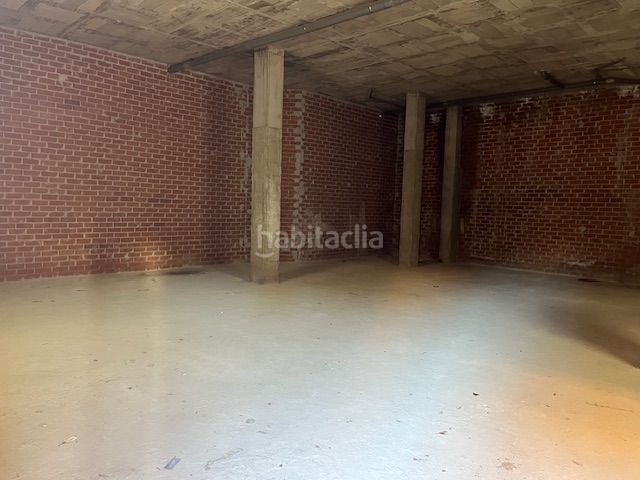 Foto abf2937c-2703-43bb-a26a-1c252b5ccf7b. Local comercial a Llagostera