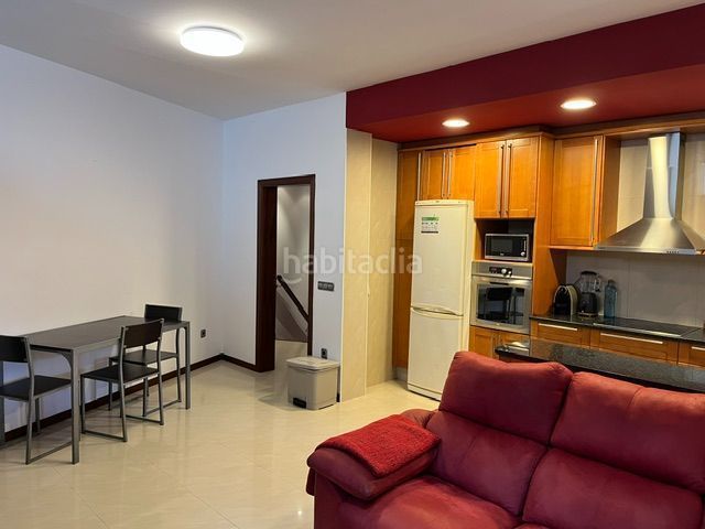 Foto 5a98090b-16f9-479b-a912-c22122586221. Pis a Llagostera