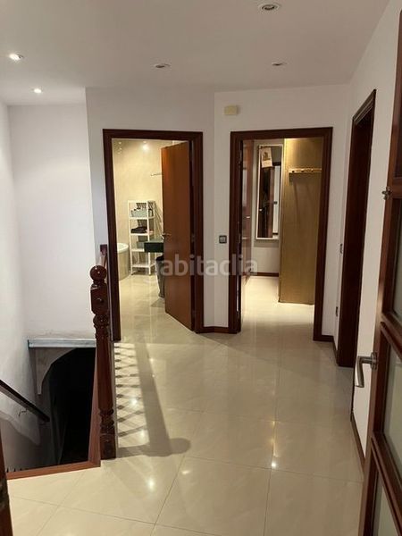 Foto e5377f59-e451-491f-ba82-b10199b6eb6a. Pis a Llagostera