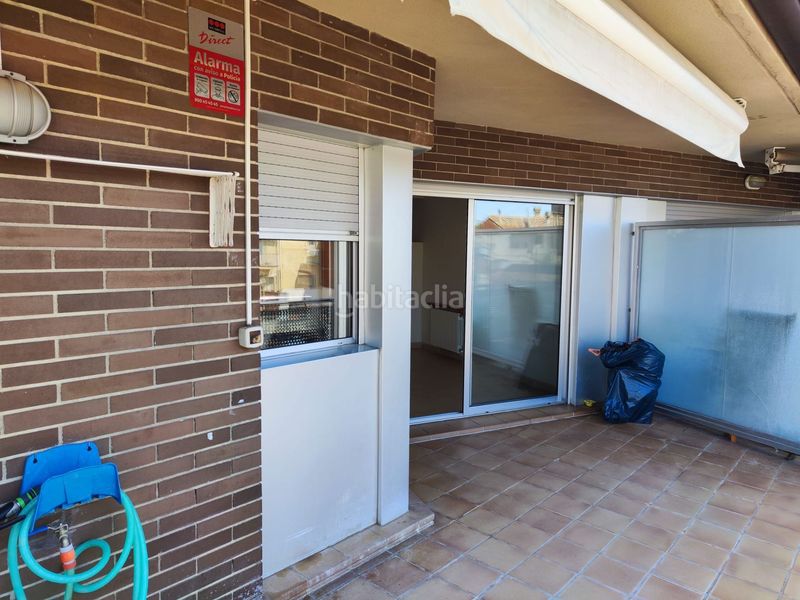 Foto f5376aaf-eb9a-4ee4-ab81-45aece0b7a20. Piso  a la venta a en Llagostera