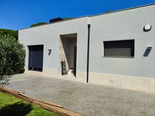 Maison à Llagostera. Magnífica vivienda aislada en llagostera
