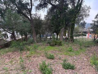 Terreny residencial a Llagostera. Parcela esquinera en urbanización fonbona