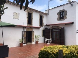 Finca rústica a Santa Cristina Poble. Masía en venta en santa cristina daro