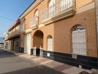 Casa  Calle antas. Casa sobre local en roquetas de,ar