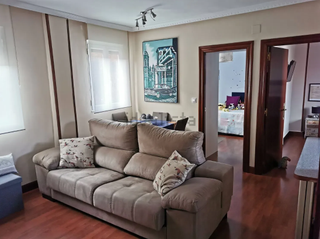 Appartement à Villar - San Juan - La Magdalena. Fincas laucirica te presenta este encantador piso exterior en sa