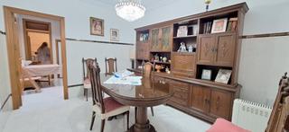 Casa adosada  Plaça d'isabel la catòlica. Venta de casa adosada centrica en castellon, reformada.