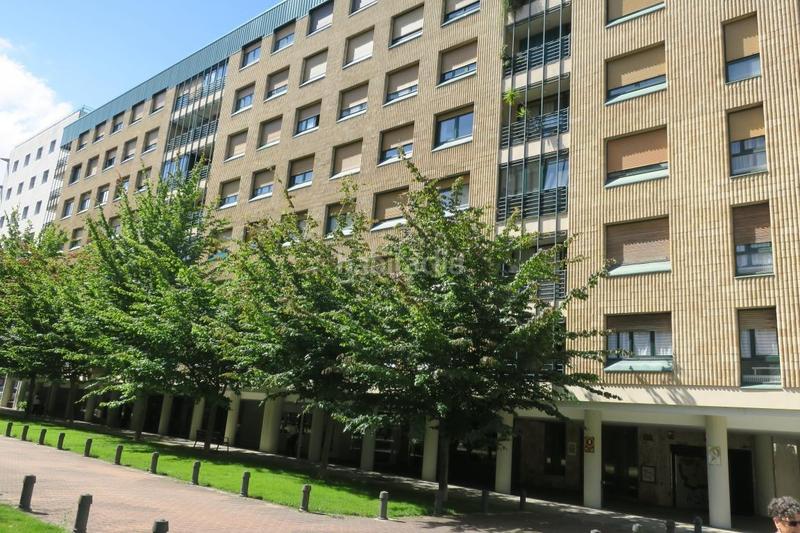 Foto c148c366-9462-46b7-b4ca-b063804ec0b6. Affitto posto auto in calle calle del pintor asarta 5 in Pamplona / Iruña