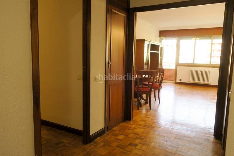 Foto b82e35d1-7e24-4a22-96f0-8b7a00f18ea3. Piso  todo exterior en excelente ubicación. en Pamplona / Iruña