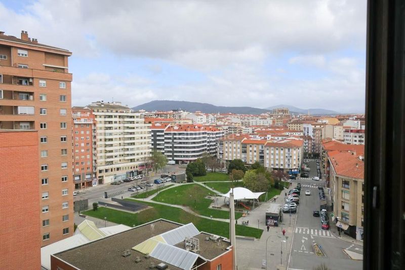 Foto b5adb787-c0fd-4379-966b-9b868515f1ed. Pis amb aparcament a Azpilañaga Pamplona / Iruña