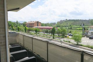 Etagenwohnung in Puente la Reina / Gares. Piso en venta en puente la reina