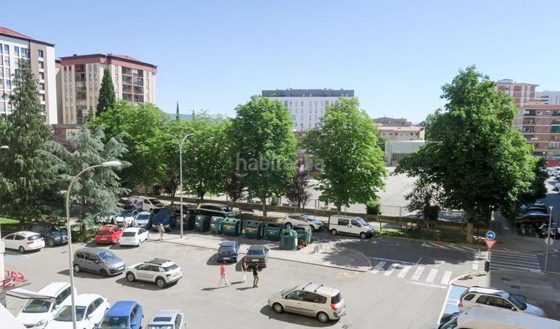 Foto 088c06ea-9470-4a22-9f10-cc58a48c0075. Piso en calle san esteban 5 piso en venta en barañain. en Barañáin / Barañain