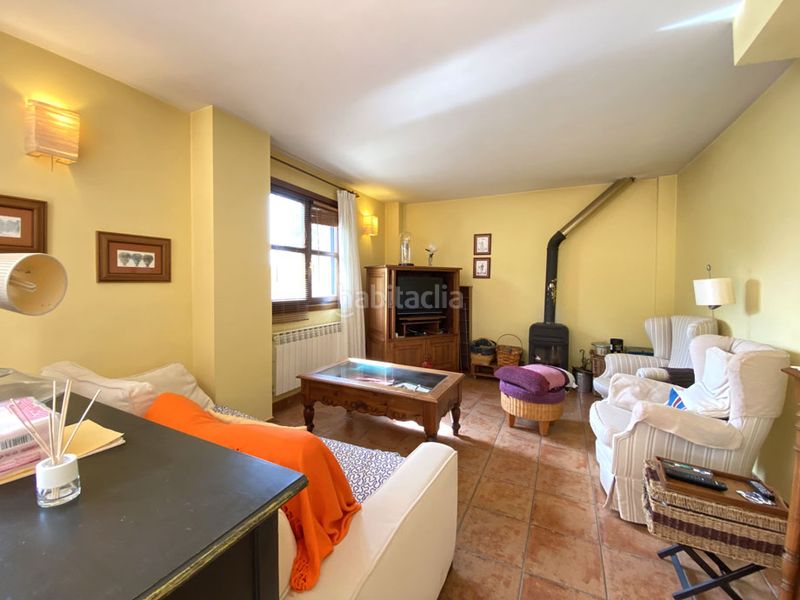 Foto 59d4ae2b-9770-4798-8042-22b8bad1f4cd. Casa amb calefacció aparcament a Barrundia