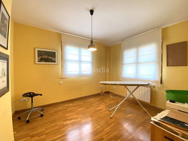 Foto bffe99c2-f8c6-4c1b-984f-a28b29e5f9ef. Casa amb calefacció aparcament a Barrundia