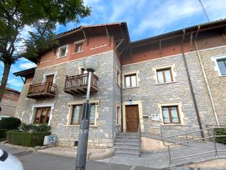 Casa  Ntra.sra. estíbaliz,avenida