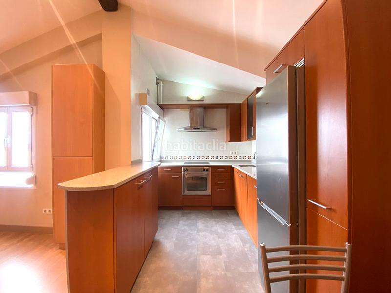 Foto 4c798de0-1c19-46a5-9812-ca83f100535a. Appartamento con riscaldamento parcheggio in Lovaina Vitoria - Gasteiz