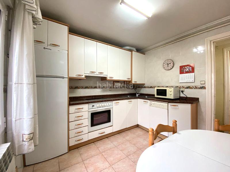 Foto f92ad55a-d61b-4199-8768-ee45eb2c7216. Piso en Lovaina Vitoria - Gasteiz