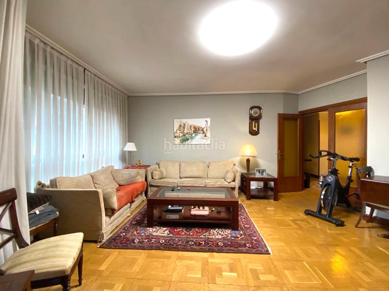 Foto 7af45726-da02-475b-a1a5-75cb3fc63fd3. Etagenwohnung mit heizung in Ensanche Vitoria - Gasteiz