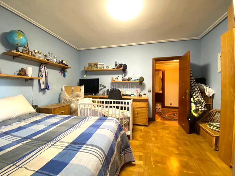 Foto fcecf288-52f4-4355-af2f-d7e057b8ef88. Etagenwohnung mit heizung in Ensanche Vitoria - Gasteiz