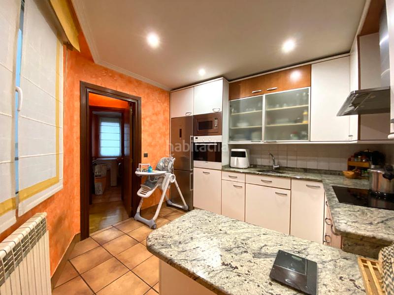 Foto 117343e6-4675-45b3-a52c-8ee4f16c9845. Piso en Ensanche Vitoria - Gasteiz