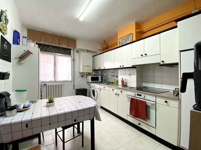Foto 037edfaa-5312-409e-87e0-bbca074b26d2. Appartamento con riscaldamento in El Pilar Vitoria - Gasteiz