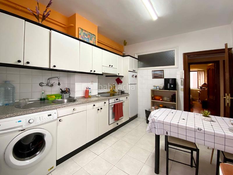 Foto 7cfe477c-499f-4eb6-aa1f-bc5ea83f5dc9. Appartement avec chauffage dans El Pilar Vitoria - Gasteiz