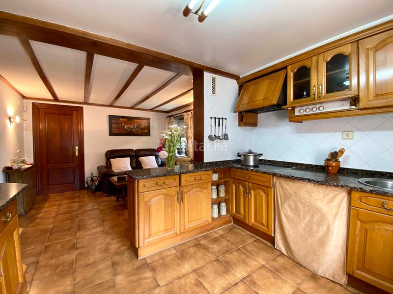 Foto 239e2821-d177-4f08-b7a6-d47e2432400f. Maison avec chauffage parking dans Zona Rural Suroeste Vitoria - Gasteiz