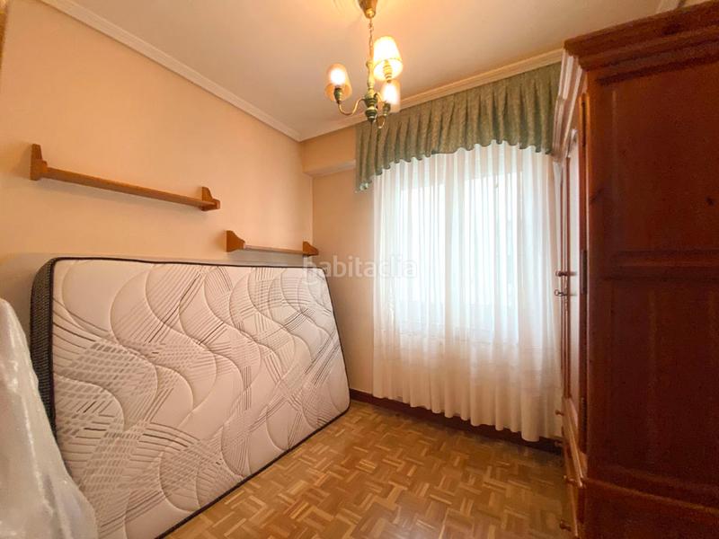 Foto 89a484c4-22ce-4f7b-9e61-3387944cd957. Appartamento con riscaldamento in Lovaina Vitoria - Gasteiz