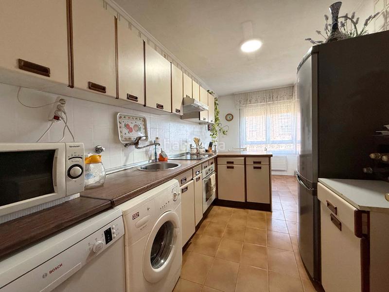 Foto 7259f0c4-62c6-4830-9857-d7a7924f3600. Appartement avec chauffage dans Arriaga - Lakua Vitoria - Gasteiz