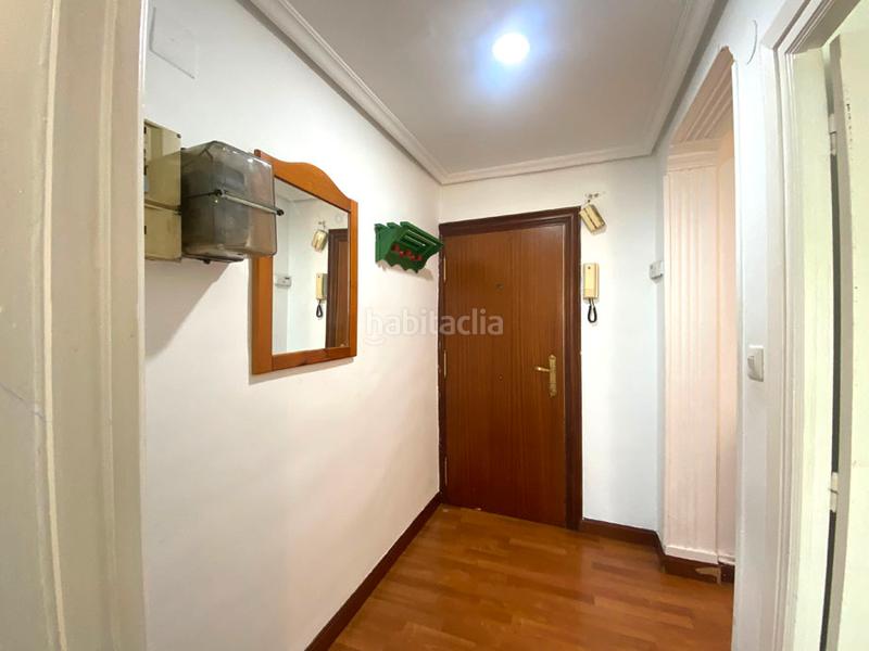 Foto e1019707-8fa7-430d-a8f3-61a8abb17246. Etagenwohnung mit heizung in Ariznabarra Vitoria - Gasteiz