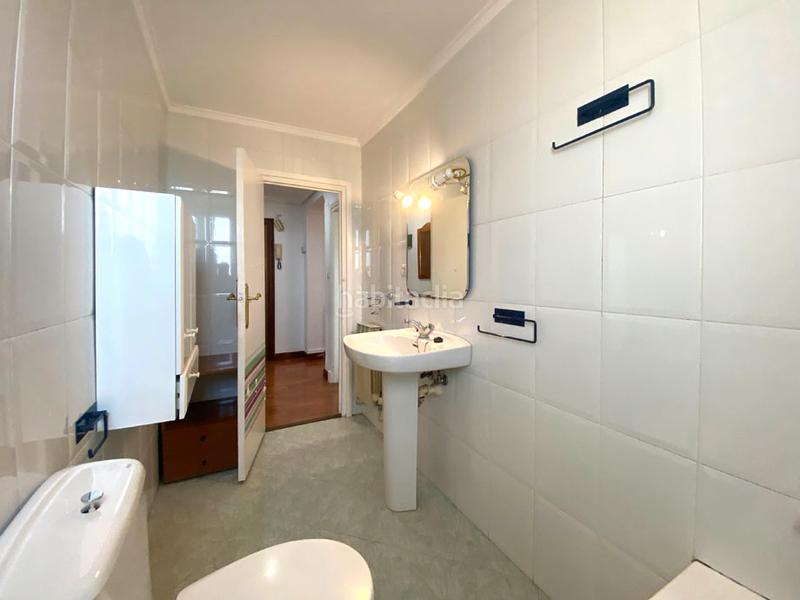 Foto 7f6712fe-1c63-46c9-a86f-61c0c7871903. Flat with heating in Ariznabarra Vitoria - Gasteiz