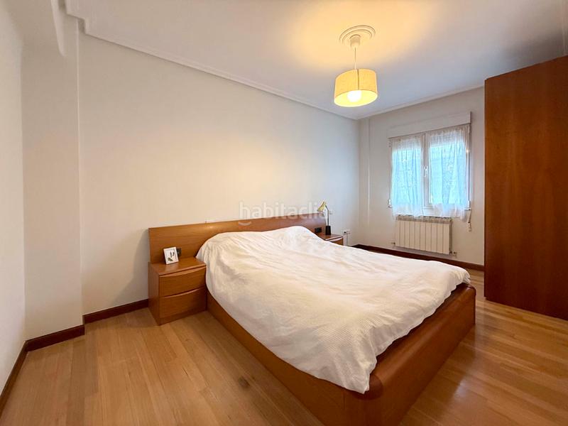 Foto 68326a9a-50ab-41d6-92b1-3ae03f051ab3. Flat with heating parking in Coronación Vitoria - Gasteiz