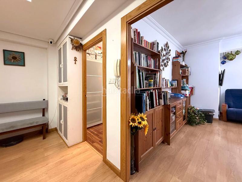 Foto f80b698b-df3d-4689-8a49-10fb6ba1dddc. Flat with heating in Coronación Vitoria - Gasteiz