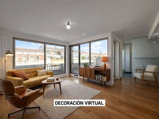 Etagenwohnung  Olagu?bel