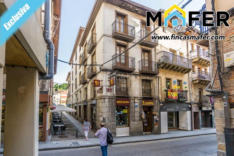 Foto a5dd28de-e178-4eac-bfc0-986eb0337183. Piso en calle fuente fresnedo 2 en pleno corazón en Laredo