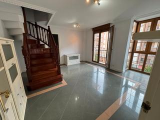 Dúplex a Calle menéndez pelayo 44. Oportunidad en laredo
