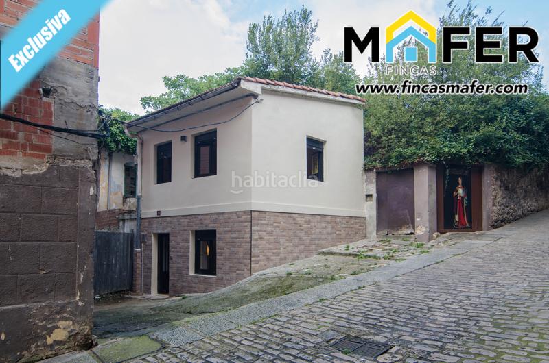 Foto d2625e83-fad1-4ab7-afbe-4299c87a6d03. Casa en calle san marcial 23 casa en san marcial, 23, en Laredo