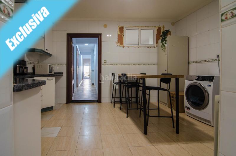 Foto b9d5e571-c69c-408b-aead-4d00001e73f5. Appartement dans calle menéndez pelayo 36 dans Centro Laredo