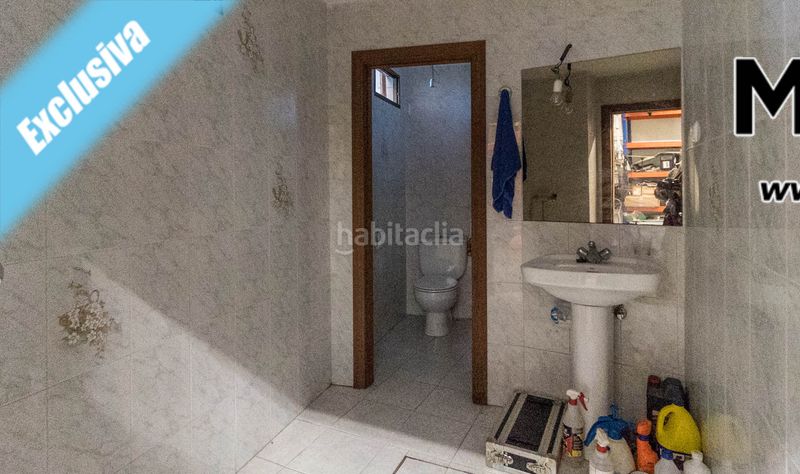 Foto a74b7214-b6fc-4bab-ba26-b8c20fb51427. Local comercial a calle callejilla 14 a Centro Laredo