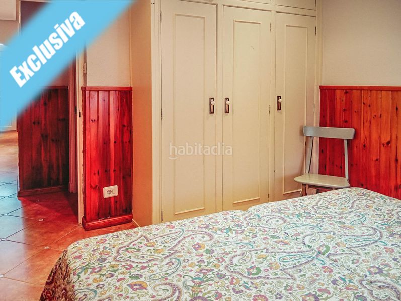 Foto 076b5ab8-2f5c-48ff-9c45-4cd6ab380d39. Casa adossada amb calefacció a Carlos V Laredo