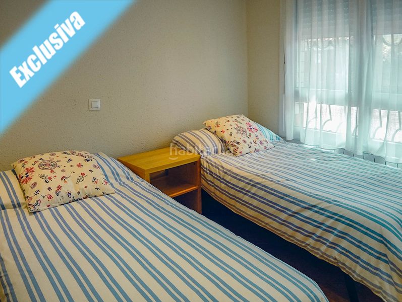 Foto 9c286fa9-ad87-49a7-92ac-4c8f018eacc3. Casa adossada amb calefacció a Carlos V Laredo