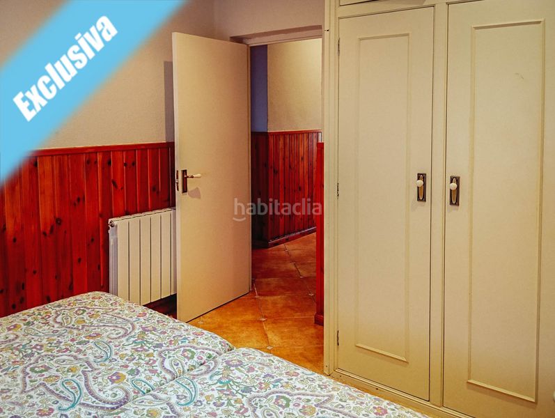 Foto d4887a65-3d10-4819-b758-7c0f230472c8. Casa adossada amb calefacció a Carlos V Laredo