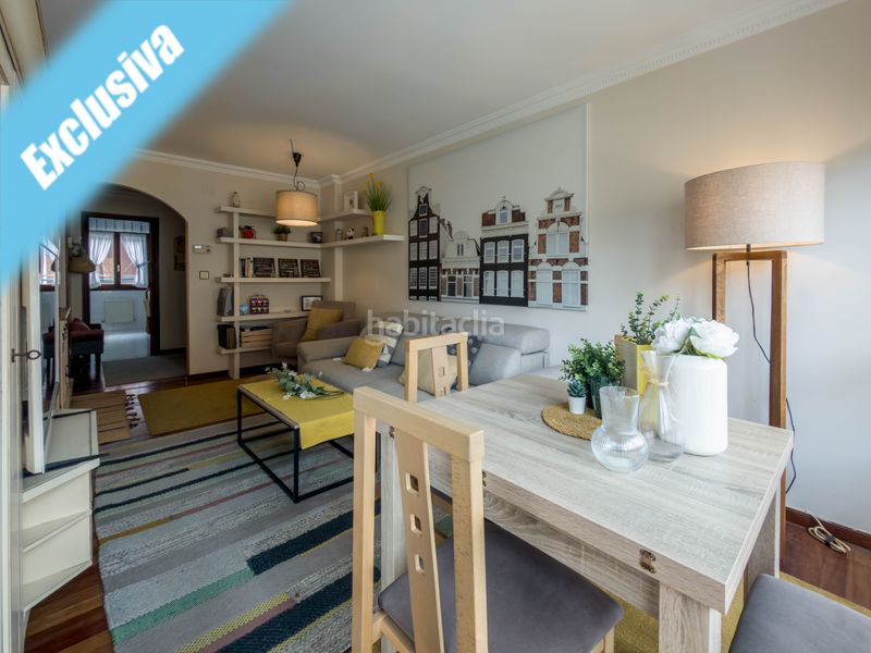 Foto 4ba12f01-46e9-417e-8bf5-493518bd4289. Pis a calle emperador 5 a Centro Laredo