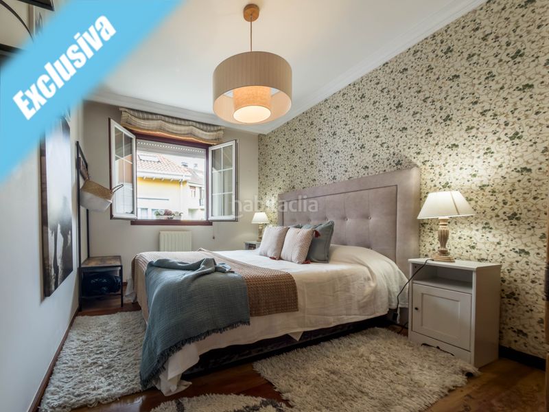 Foto 589a71b7-fc78-4865-b8ac-08413f9a8eb4. Pis a calle emperador 5 a Centro Laredo