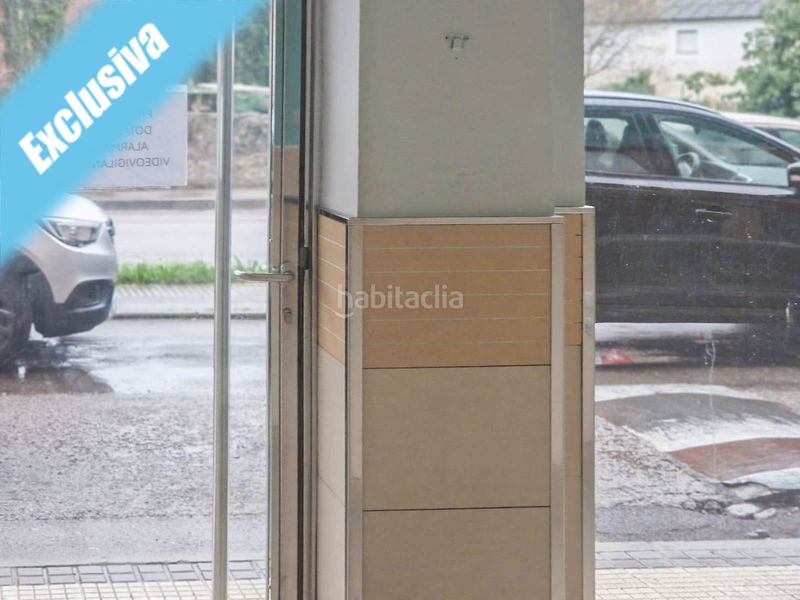 Foto 490997c2-205e-4868-a439-bab635431cc0. Local comercial en calle el pelegrín 35 local en calle el pelegrín 35, en Laredo