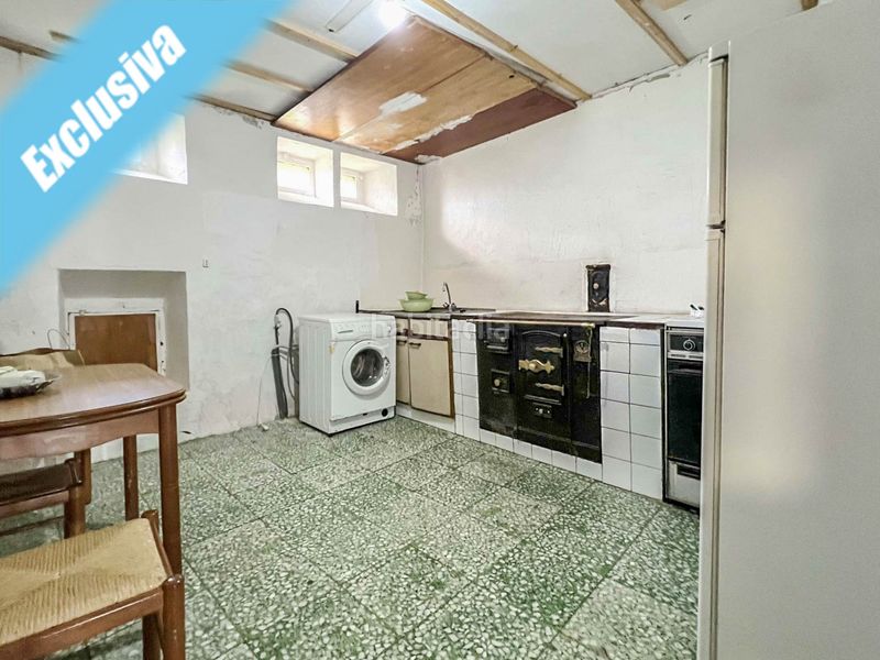 Foto a3f821eb-9a47-456c-9c4a-9393e1297476. Casa adossada a Ampuero
