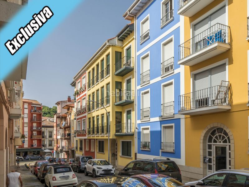 Foto 7ff039b6-66b8-4681-945d-cebea644f2ef. Dúplex a calle emperador 1 a Centro Laredo
