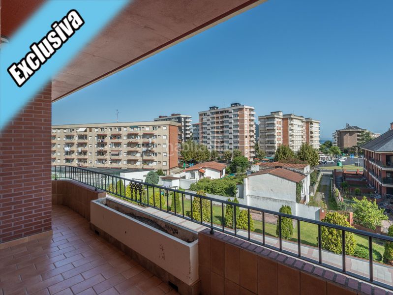 Foto 67ef2b55-b5ed-4dfa-ac4a-f36e6d3e2e2a. Duplex avec chauffage dans El Callejo - La Pesquera - La Arenosa Laredo