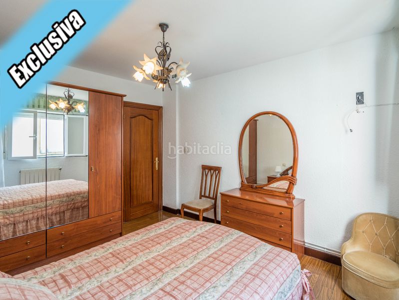 Foto 42503469-d286-4edf-b55e-89db5d1c8382. Flat in calle el pelegrín 9 in Centro Laredo