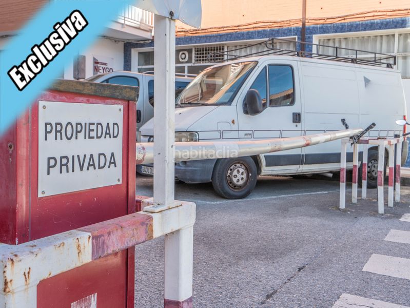 Foto 64766b0a-6c73-448d-911d-e2142f3e2655. Pis a avenida de españa 22 a Centro Laredo