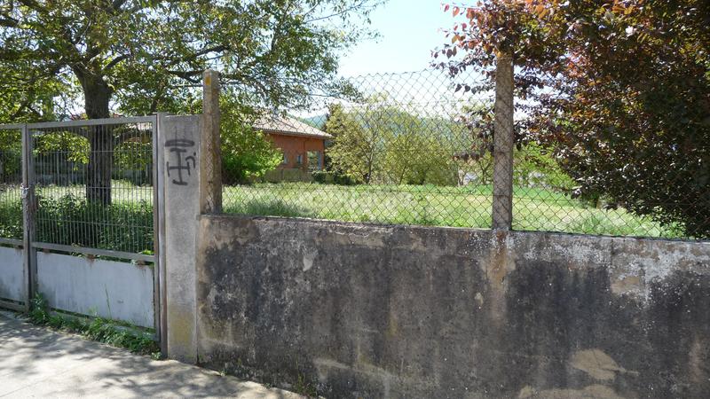 Foto 689d748b-2c64-4c50-b854-eb5690e70385. Terreny residencial a Olot